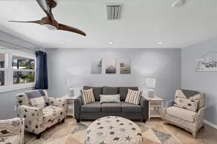 208 82nd St, Holmes Beach, FL 34217 - Photo 10