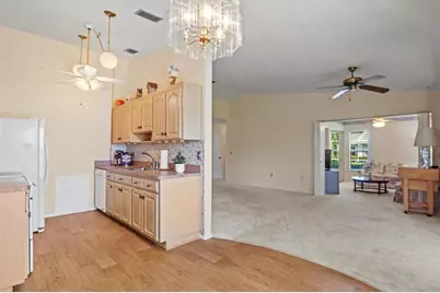 3701 39th Street W, Bradenton, FL 34205 - Photo 8