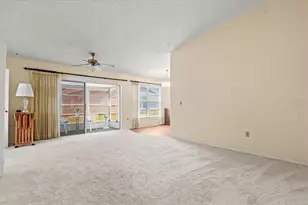 3701 39th St W, Bradenton, FL 34205 - Photo 6