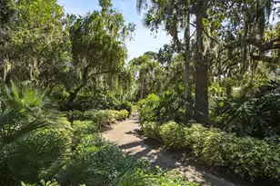 5408 Eagles Point Cir, Sarasota, FL 34231 - Photo 44