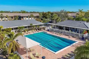 5408 Eagles Point Cir, Sarasota, FL 34231 - Photo 32