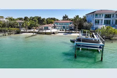 21 Lands End Lane, Sarasota, FL 34242 - Photo 10