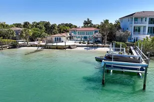 21 Lands End Ln, Sarasota, FL 34242 - Photo 10