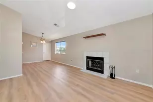 3880 59th Ave W, Bradenton, FL 34210 - Photo 2