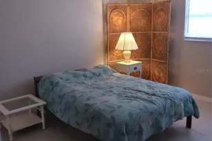 13813 Mission Oaks Blvd, Seminole, FL 33776 - Photo 4