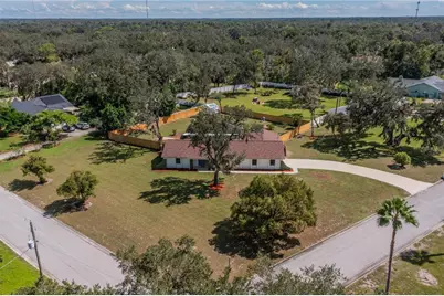 11202 Tralee Drive, Riverview, FL 33569 - Photo 2