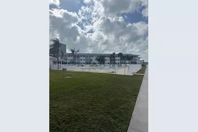 775 John Ringling Boulevard # 33, Sarasota, FL 34236 - Photo 38