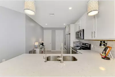 18819 Lanuvio Street, Venice, FL 34293 - Photo 20