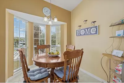 308 Lynbrook Circle #202, Venice, FL 34292 - Photo 4