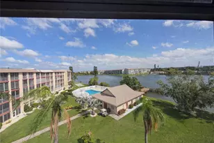 4137 Lake Bayshore Dr, Bradenton, FL 34205 - Photo 20