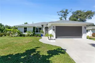 601 Hamlin St, Nokomis, FL 34275 - Photo 1