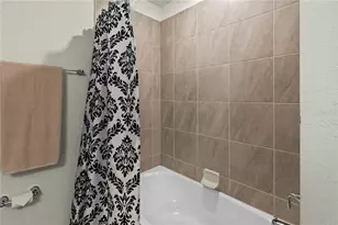 17724 Gawthrop Dr, Bradenton, FL 34211 - Photo 40