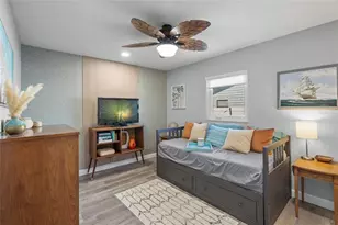 744 Guild Dr, Venice, FL 34285 - Photo 22