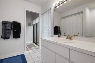 2635 Moss Oak Dr, Sarasota, FL 34231 - Photo 36
