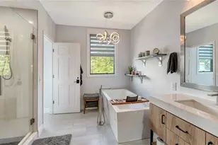 7418 Westmoreland Dr, Sarasota, FL 34243 - Photo 22