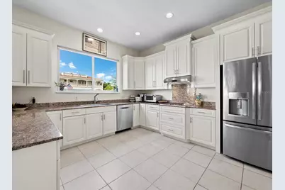 573 Spinnaker Lane, Longboat Key, FL 34228 - Photo 16