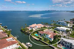 573 Spinnaker Ln, Longboat Key, FL 34228 - Photo 2