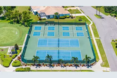 4846 Raintree Street Circle E, Bradenton, FL 34203 - Photo 40