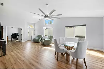 4846 Raintree Street Circle E, Bradenton, FL 34203 - Photo 8