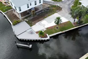 149 Bayou Dr, Venice, FL 34285 - Photo 6