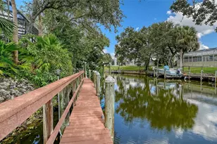 1887 Buccaneer Cir, Sarasota, FL 34231 - Photo 56