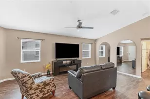 4032 11th St E, Bradenton, FL 34208 - Photo 6