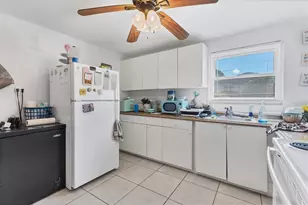 234 Colonia Ln E, Nokomis, FL 34275 - Photo 12
