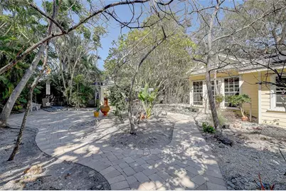 226 Ogden Street, Sarasota, FL 34242 - Photo 38