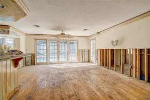 226 Ogden St, Sarasota, FL 34242 - Photo 12