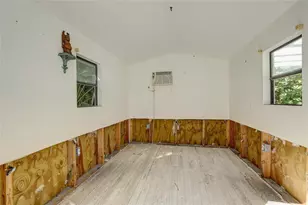 226 Ogden St, Sarasota, FL 34242 - Photo 34