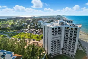 2301 Gulf of Mexico Dr, Longboat Key, FL 34228 - Photo 40