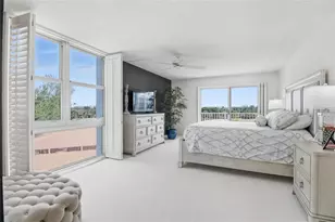 2301 Gulf of Mexico Dr, Longboat Key, FL 34228 - Photo 12