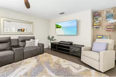 908 NE 5th Place, Cape Coral, FL 33909 - Photo 12