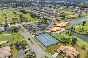 4206 Caddie Dr E, Bradenton, FL 34203 - Photo 48