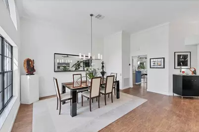8704 Misty Creek Drive, Sarasota, FL 34241 - Photo 12