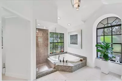 8704 Misty Creek Drive, Sarasota, FL 34241 - Photo 30