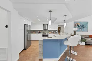 8704 Misty Creek Dr, Sarasota, FL 34241 - Photo 16