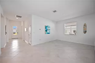 11380 Burgundy Dr, Venice, FL 34293 - Photo 6