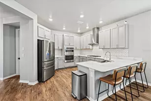 5458 Summit Gln, Bradenton, FL 34203 - Photo 8