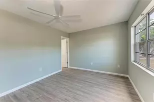 6300 Flotilla Dr, Holmes Beach, FL 34217 - Photo 16