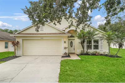 1212 Lake Shore Ranch Drive, Seffner, FL 33584 - Photo 2