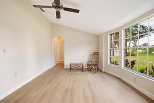 3428 Hacienda St, Sarasota, FL 34237 - Photo 12