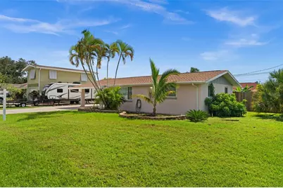 219 Coral Road, Venice, FL 34293 - Photo 1