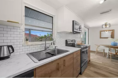 219 Coral Road, Venice, FL 34293 - Photo 10