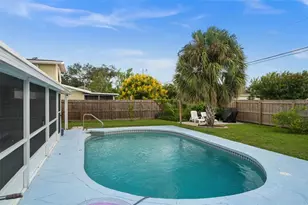 219 Coral Rd, Venice, FL 34293 - Photo 20