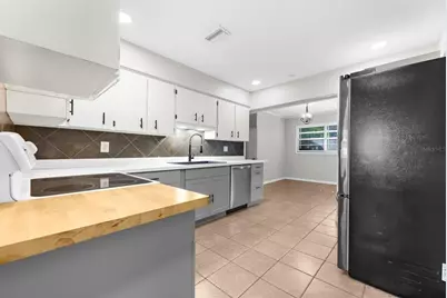 904 66th Avenue W, Bradenton, FL 34207 - Photo 32