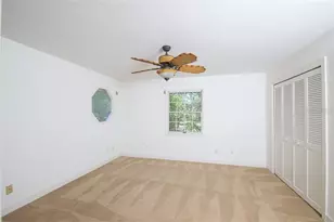 1351 Dixie Lee Ln, Sarasota, FL 34231 - Photo 22