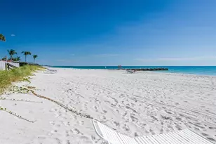 2301 Gulf of Mexico Dr, Longboat Key, FL 34228 - Photo 28