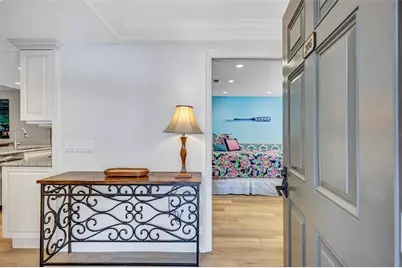 5880 Midnight Pass Road #206, Sarasota, FL 34242 - Photo 8