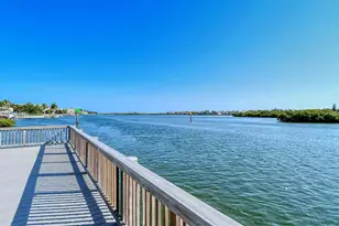 1125 W Peppertree Dr, Sarasota, FL 34242 - Photo 80